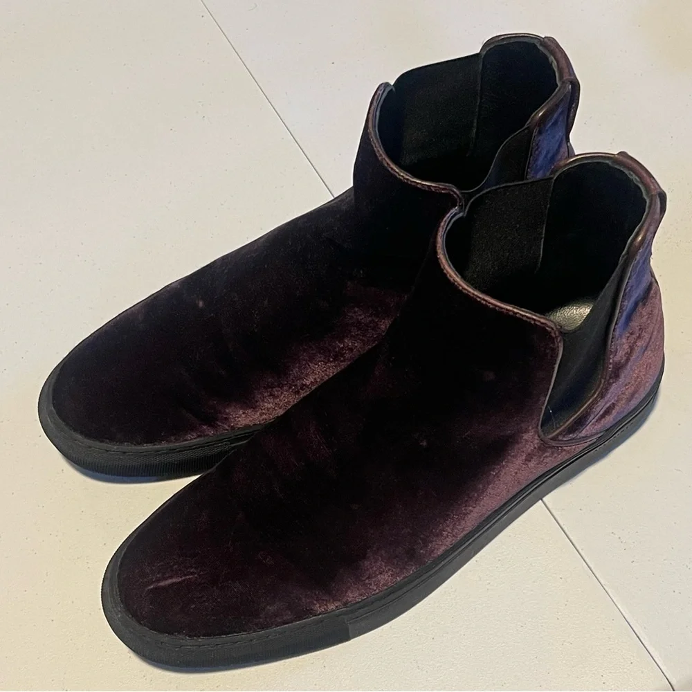 All Saints velvet chelsea boots mens size 44 US 11 pre-owned condition with flaw